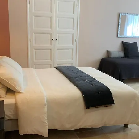 Bed & Breakfast Logis De La Foulerie Bize-Minervois