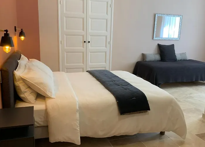 Bed & Breakfast Logis De La Foulerie Bize-Minervois